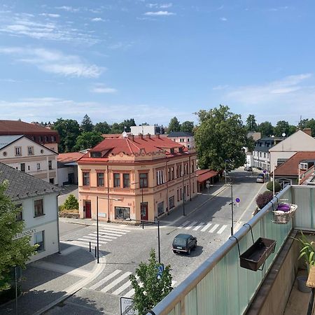 Apartman Az Pro 8 Osob Humpolec Exterior foto